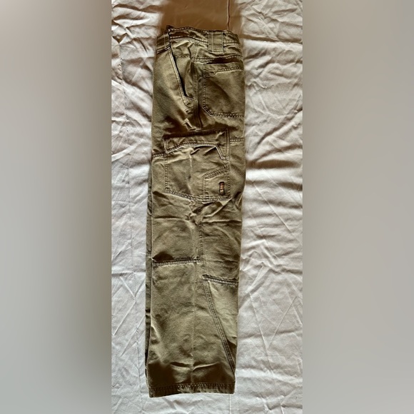 Prana Cargo Pants, Size 30, Tan Color, 2 Thigh Pockets - Picture 3 of 9